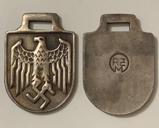 WW2 German Militant Reichsadler Eagle Tag: AS-IS - We have provided Highly Detailed Photos so Please do your Own Research before Bidding
