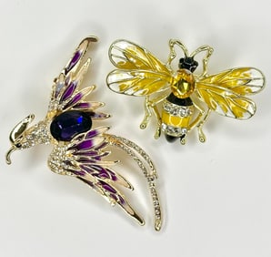 Lot of 2 Beautiful Pieces of Studded Fashion Jewelry Brooches
