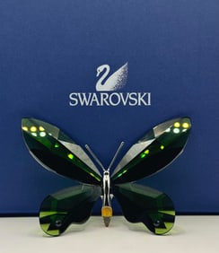 Gorgeous Signed SWAROVSKI Crystal Butterfly with Original Box
