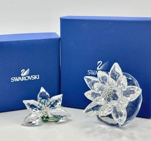 Lot of 2 Signed SWAROVSKI Crystal Flowers in Original Boxes