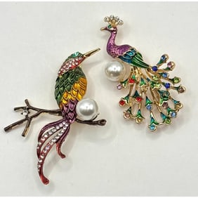 Lot of 2 Beautiful Pieces of Studded Fashion Jewelry Brooches