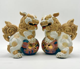 Early Hand Painted Japanese Satsuma Porcelain Kutani Lion Foo Dogs