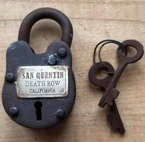 Awesome SAN QUENTIN Prison Death Row Padlock with Working Keys