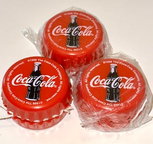 Lot of 3 New Old Stock Promotional Coca Cola Bottle Cap Yoyos