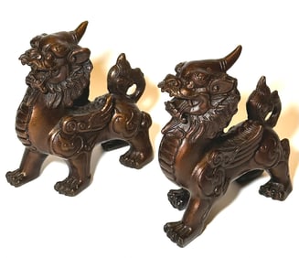 Old Coppered Bronze Chinese KYLIN PI XIU Winged Foo Dog Dragons