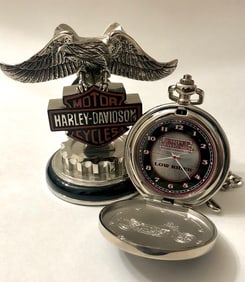 Genuine HARLEY-DAVIDSON Pocket Watch Stand & Chain