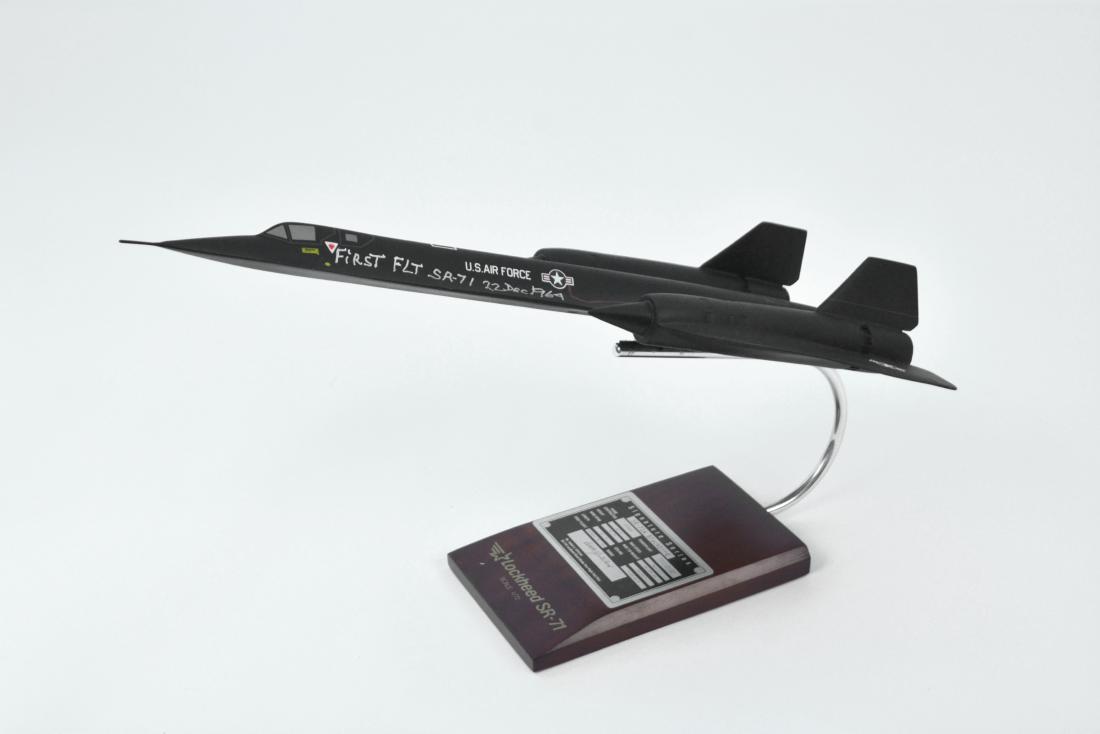 Blackbird SR-71 Model Plane Signed by Bob Gilliland (1 of 3)