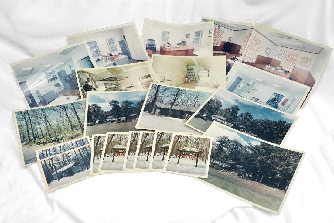 13 Rare Camp David Photographs and Christmas Cards (1 of 7)