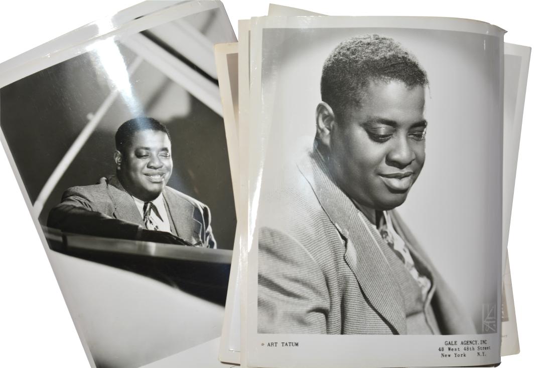 Approx 25 Vintage Art Tatum Photographs (1 of 1)