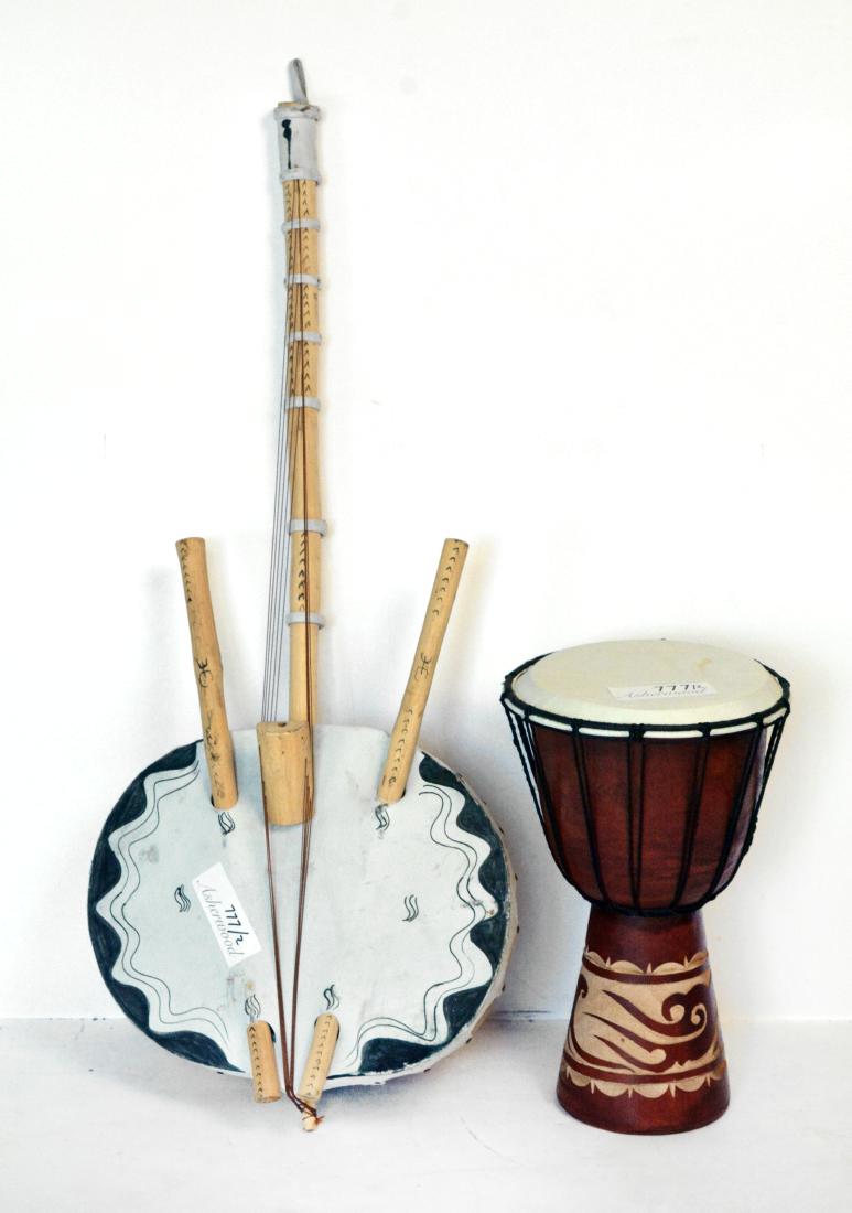 African Handmade Instruments (2) (1 of 3)