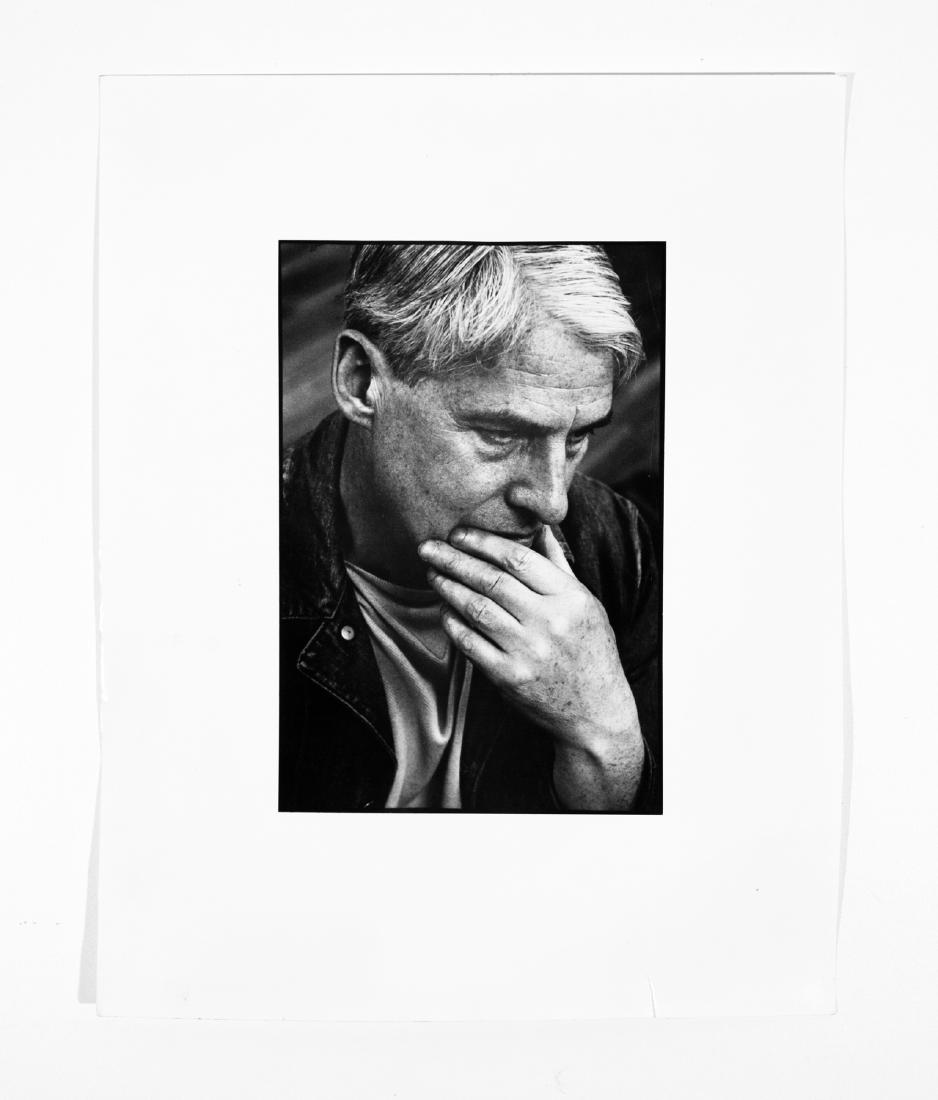 Willem de Kooning, Vintage Photograph: Dan Budnik, photographer, silver gelatin print, c. 1960, 11" x 14" paper size This is an unreserved auction with no minimums. This is an online only sale. Items may be viewed upon appointment in New Y