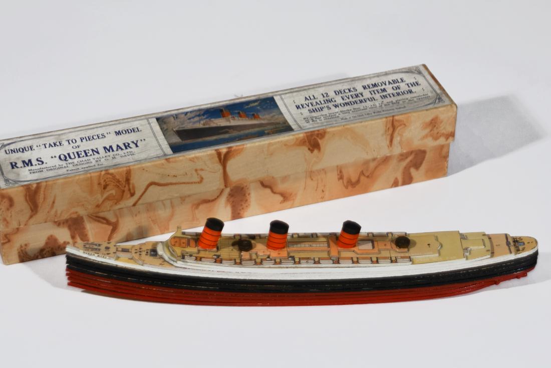 Model of Queen Mary (1 of 6)