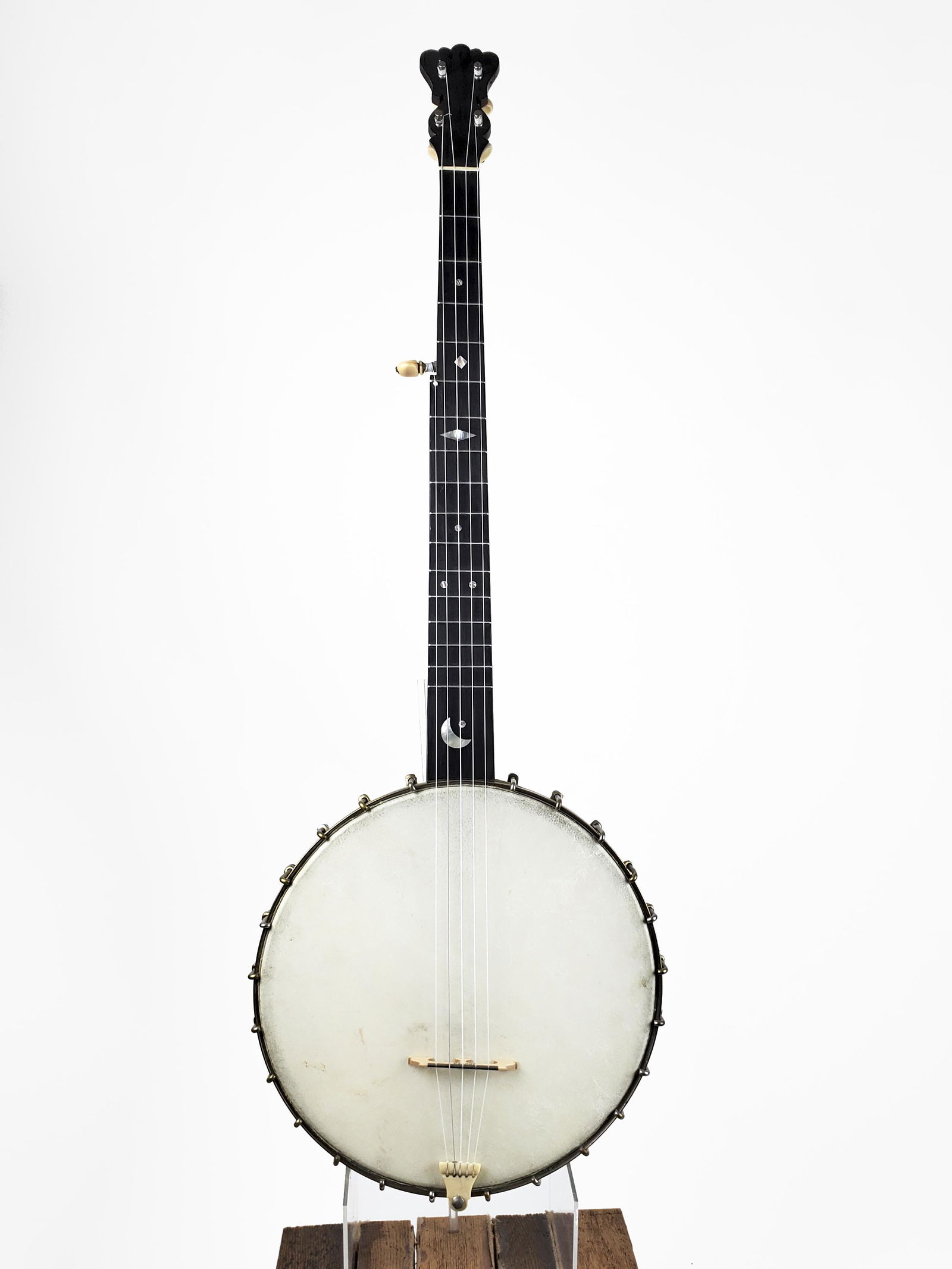 C.W. Hutchins Banjo, c. 1890 (1 of 7)