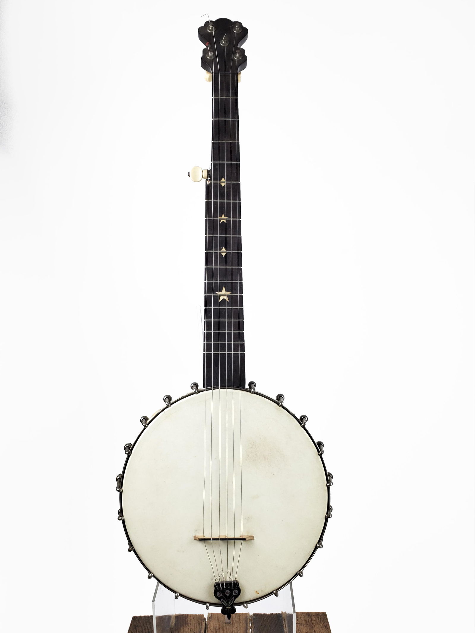 Edwin J. Cubley Banjo (1 of 5)