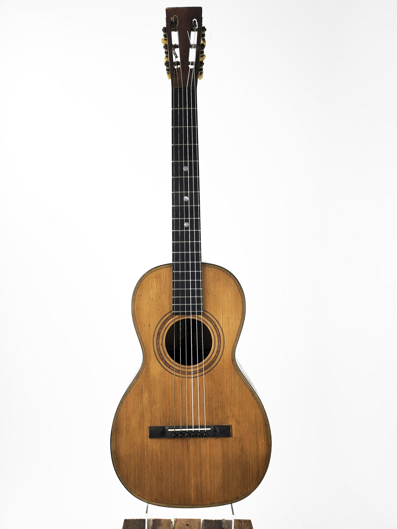 F. H. Griffith Guitar, c. 1895 (1 of 8)