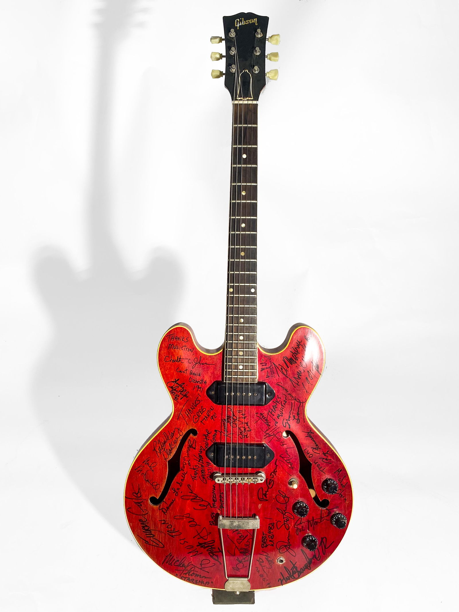 Signed Gibson ES-330 Guitar (1 of 6)