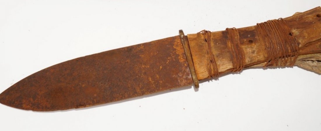 Early Mountain Man Style Knife: Knife blade rusted. No sheath; 16"L