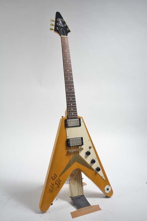 Gibson Custom Flying V Made for Richie Sambora (1 of 10)