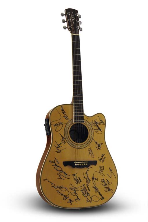 Signed Alvarez Acoustic-Electric VH1 Honors Guitar (1 of 5)