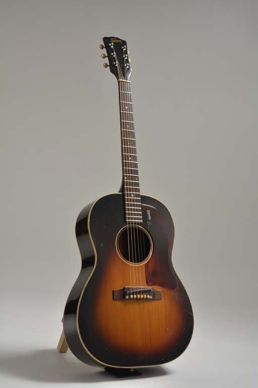 1968 Gibson B-25, Gordon Waller (Peter & Gordon) (1 of 8)