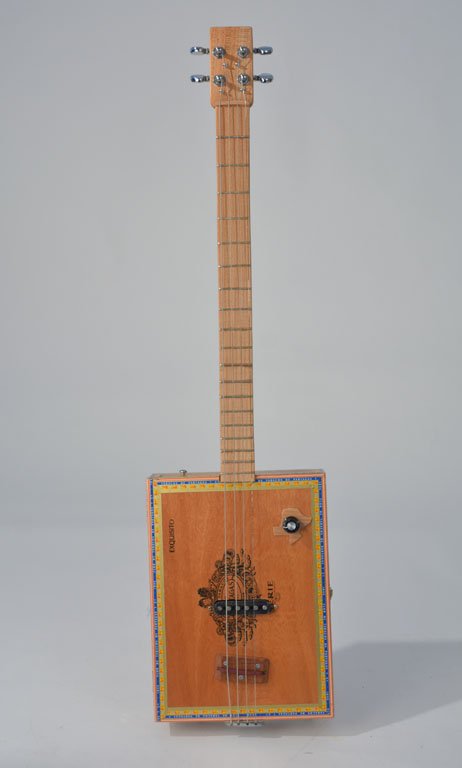 Cigar Box Guitar (1 of 8)