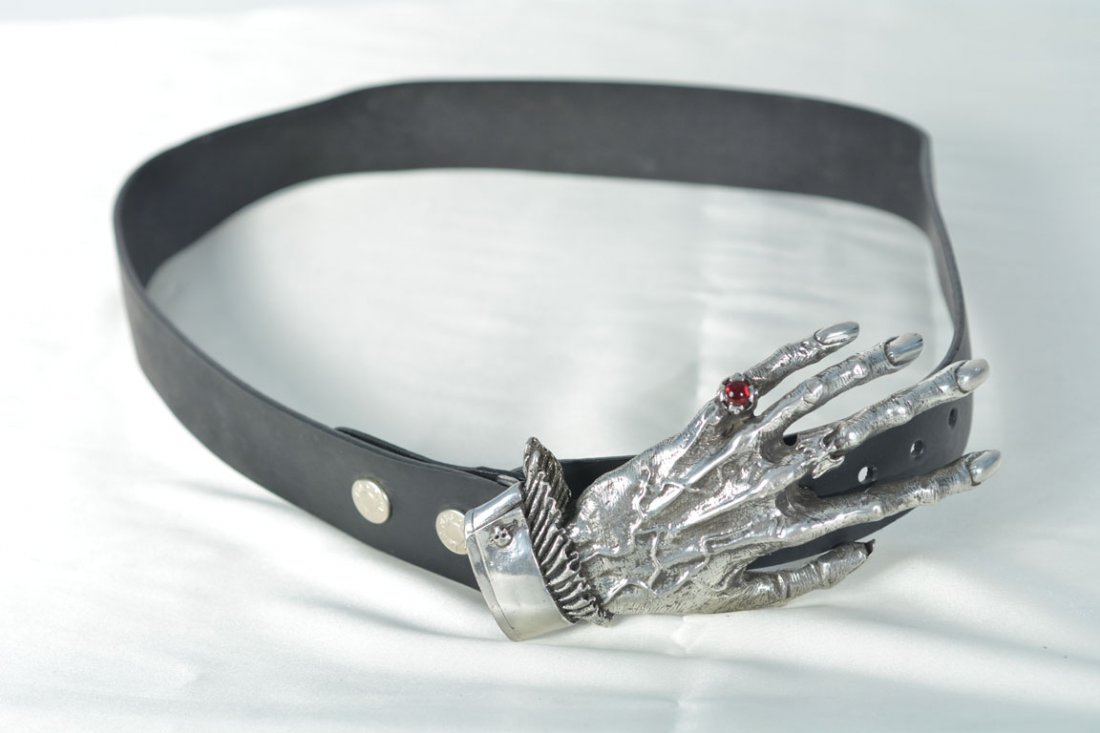 Johnny Winter's Gothic Hand Belt Buckle (1 of 7)