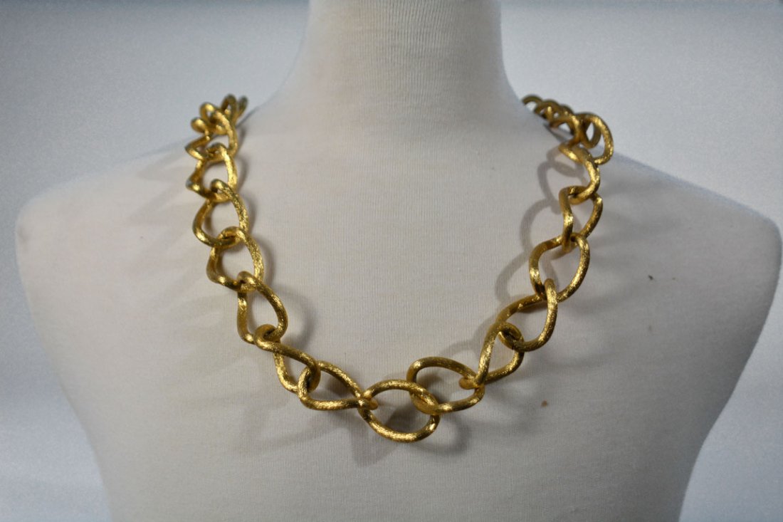 Johnny Winter's Oversized Gold Chain Necklace (1 of 1)