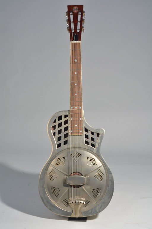 Republic "Highway 61" Resonator Guitar (1 of 7)