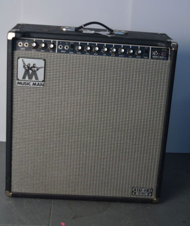 Music Man 410 HD One Thirty Amplifier (1 of 3)