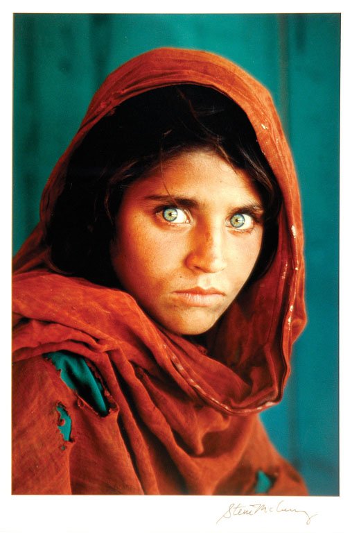 Steve McCurry (b. 1950) (2) (1 of 2)