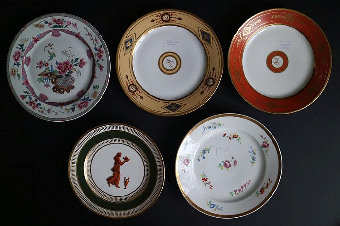 Lot of plates: Lot of plates; Limoges Bernardaud 1930 2 Empire plates aprox, 1800 Empire plate DAGOTY Paris 1815 France Paris 1830; Dia 24cm