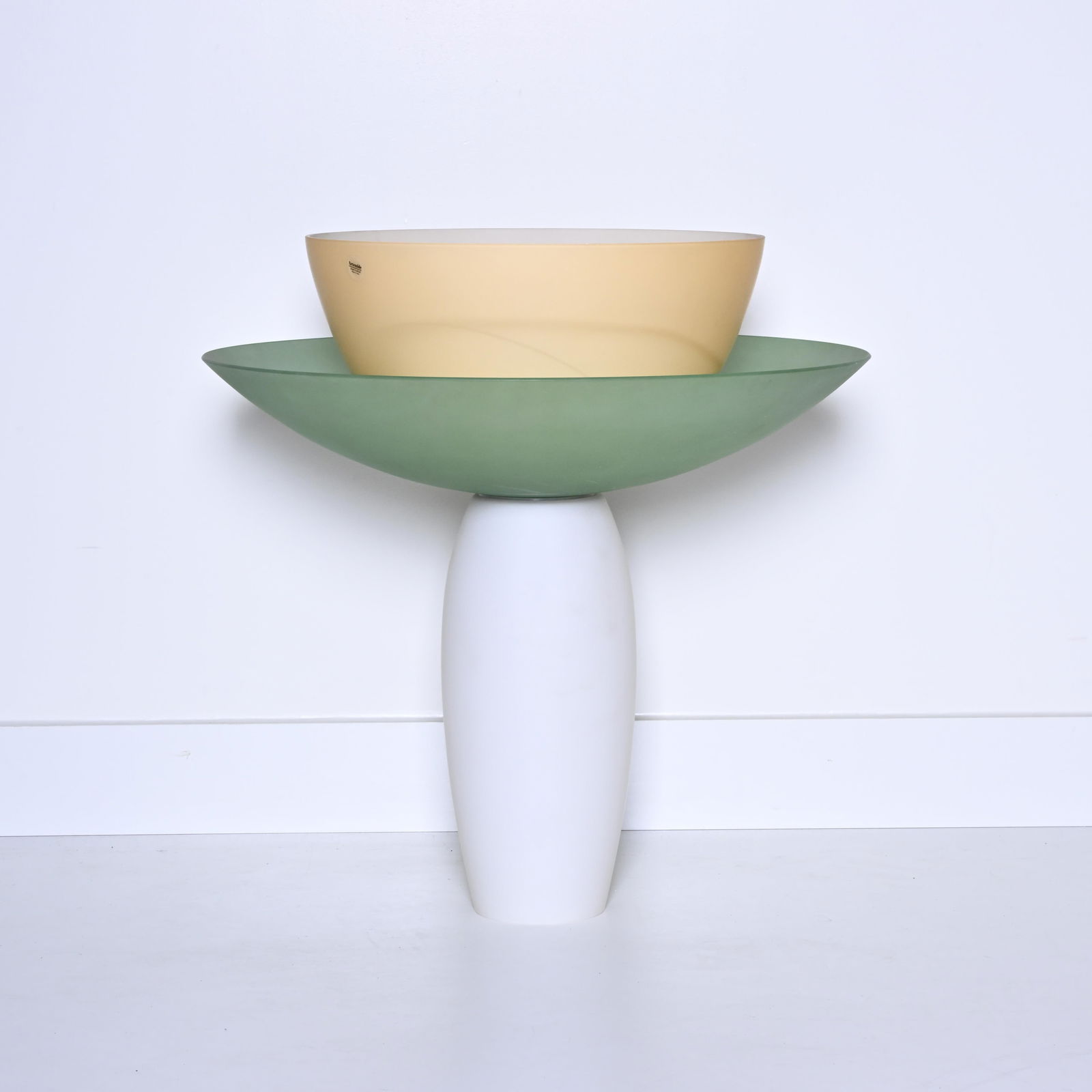 Musa pendant lamp by Rodolfo Dordoni for ARTEMIDE, Italy, 1993, marked: Musa pendant lamp by Rodolfo Dordoni for ARTEMIDE, Italy, 1993, markedMusa pendant lamp by Rodolfo Dordoni voor ARTEMIDE, Italy, 1993, gemerkt55 x 53 x 53 cm