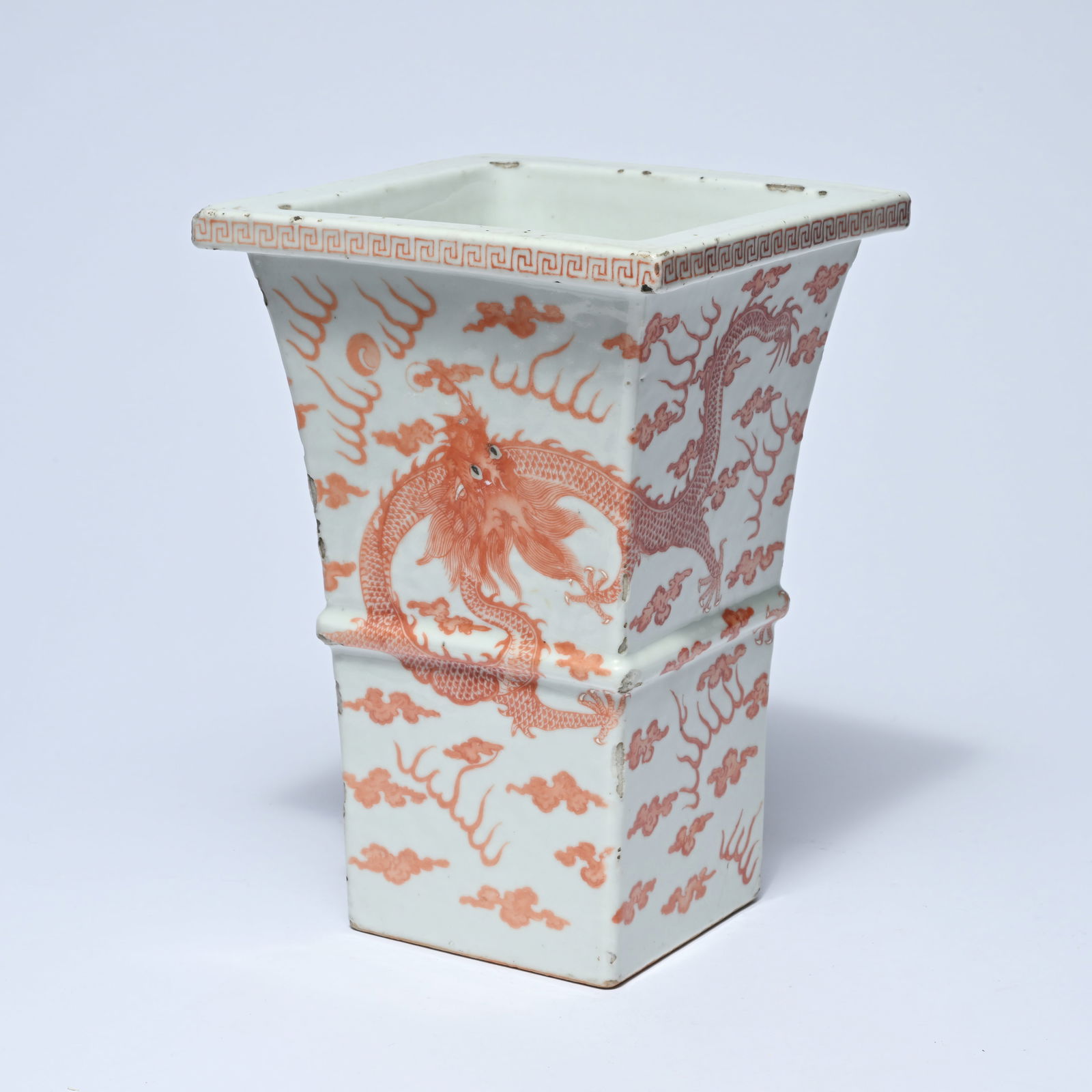 Chinese porcelain vase, decorated with enameled iron-red dragon decoration, 19th century (1 of 7)