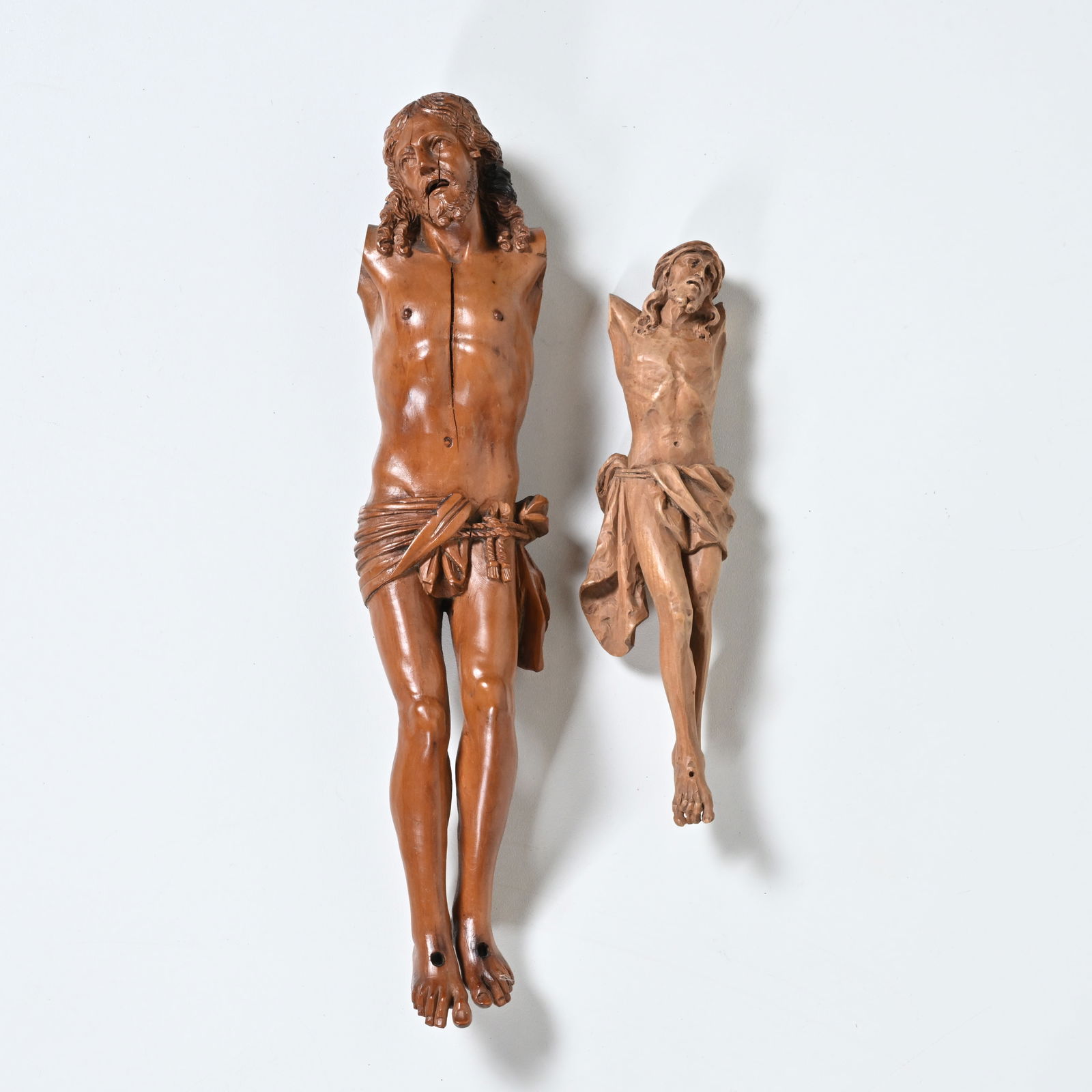 2 finely carved wooden corpuses, Southern Netherlands 1480-1530 (small) and Southern (1 of 3)