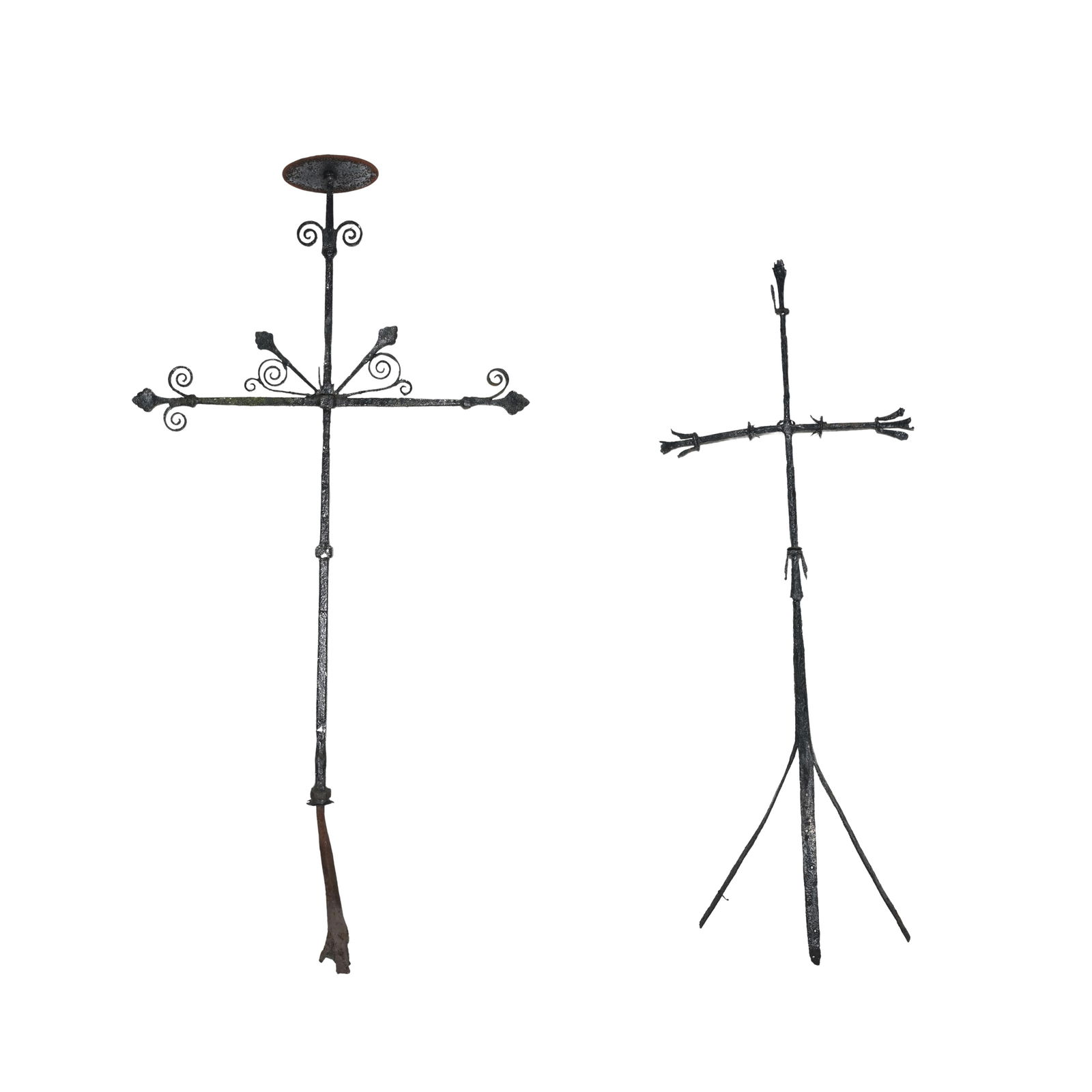 2 large wrought iron crosses: The smaller cross comes from a chapel, 17th century, Flemish-Northern (1 of 4)