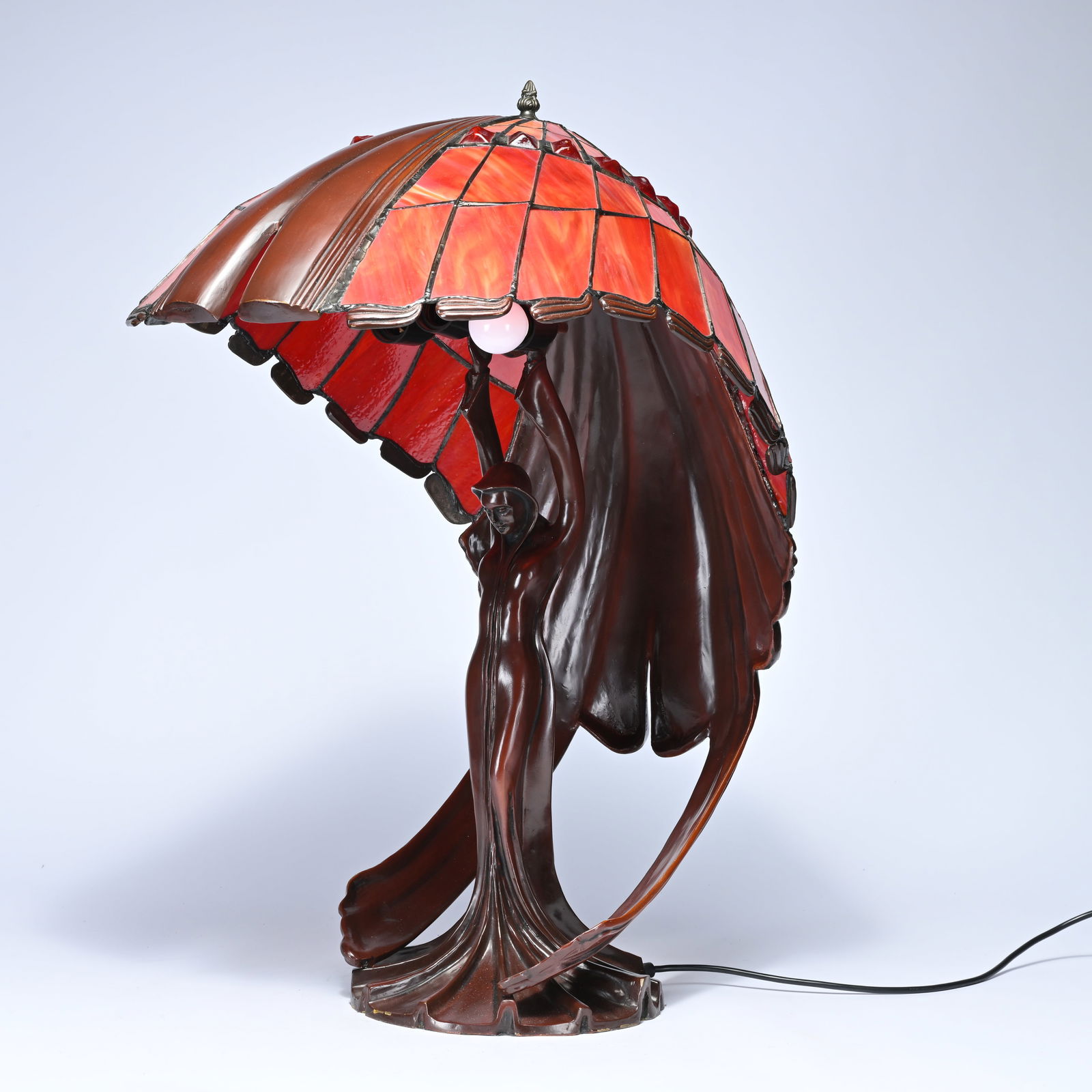 Imposing Art Deco bronze table lamp with a sculptural base in the shape of a stylized female figure (1 of 9)