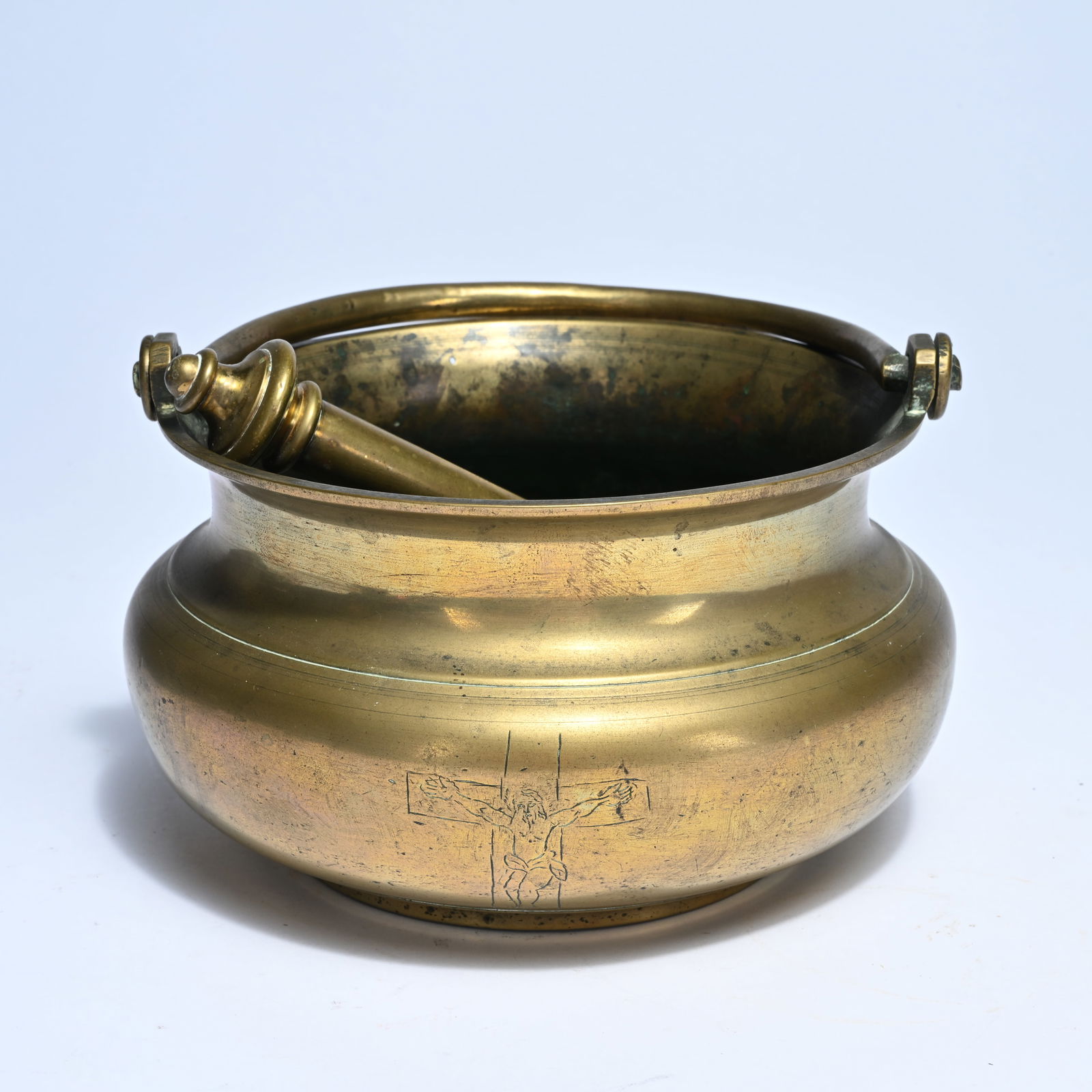 Five-water vessel with aspergillum, with engraving of Christ, 19th century (1 of 7)