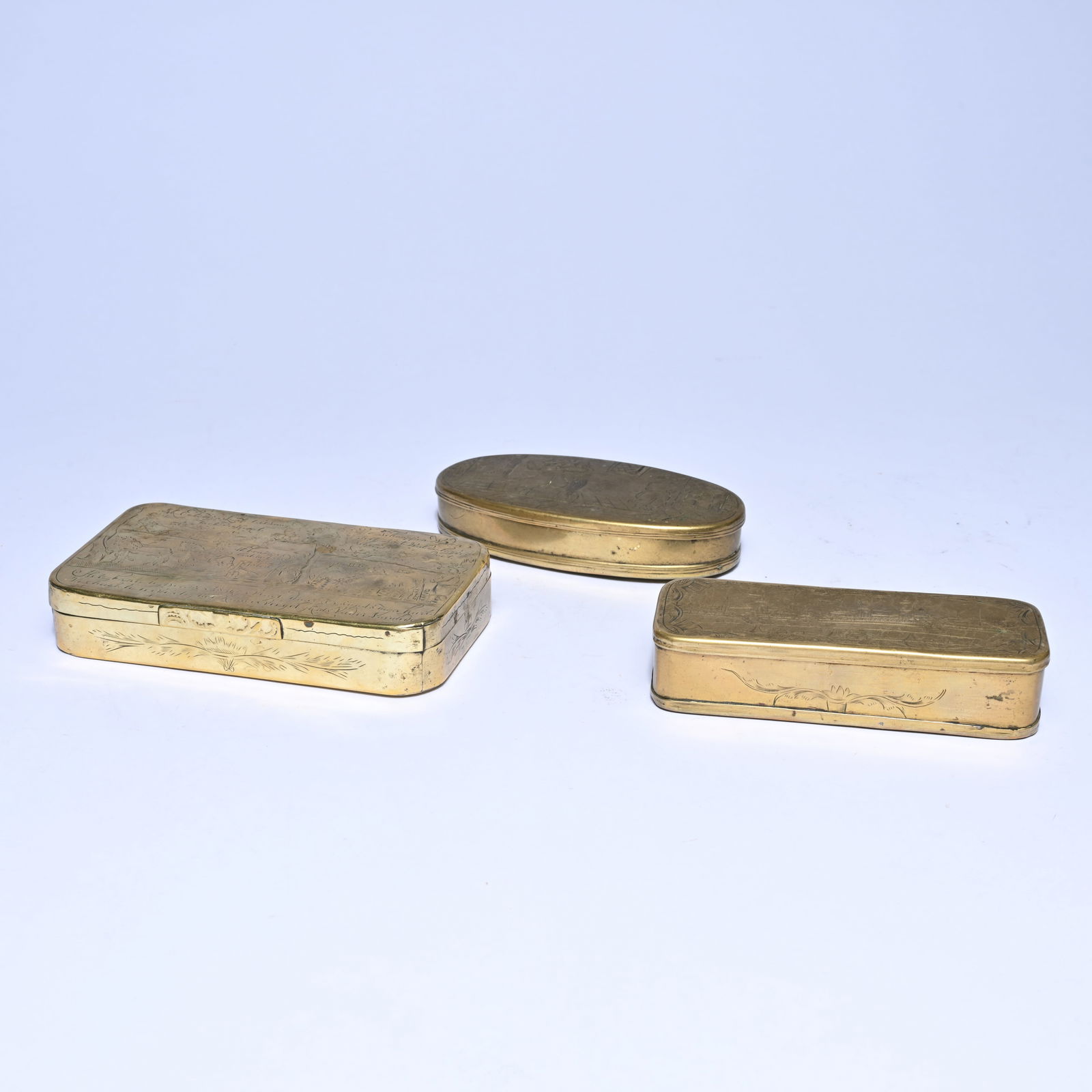 3 copper 18th century Dutch tobacco boxes with finely engraved genre scenes and texts (1 of 13)