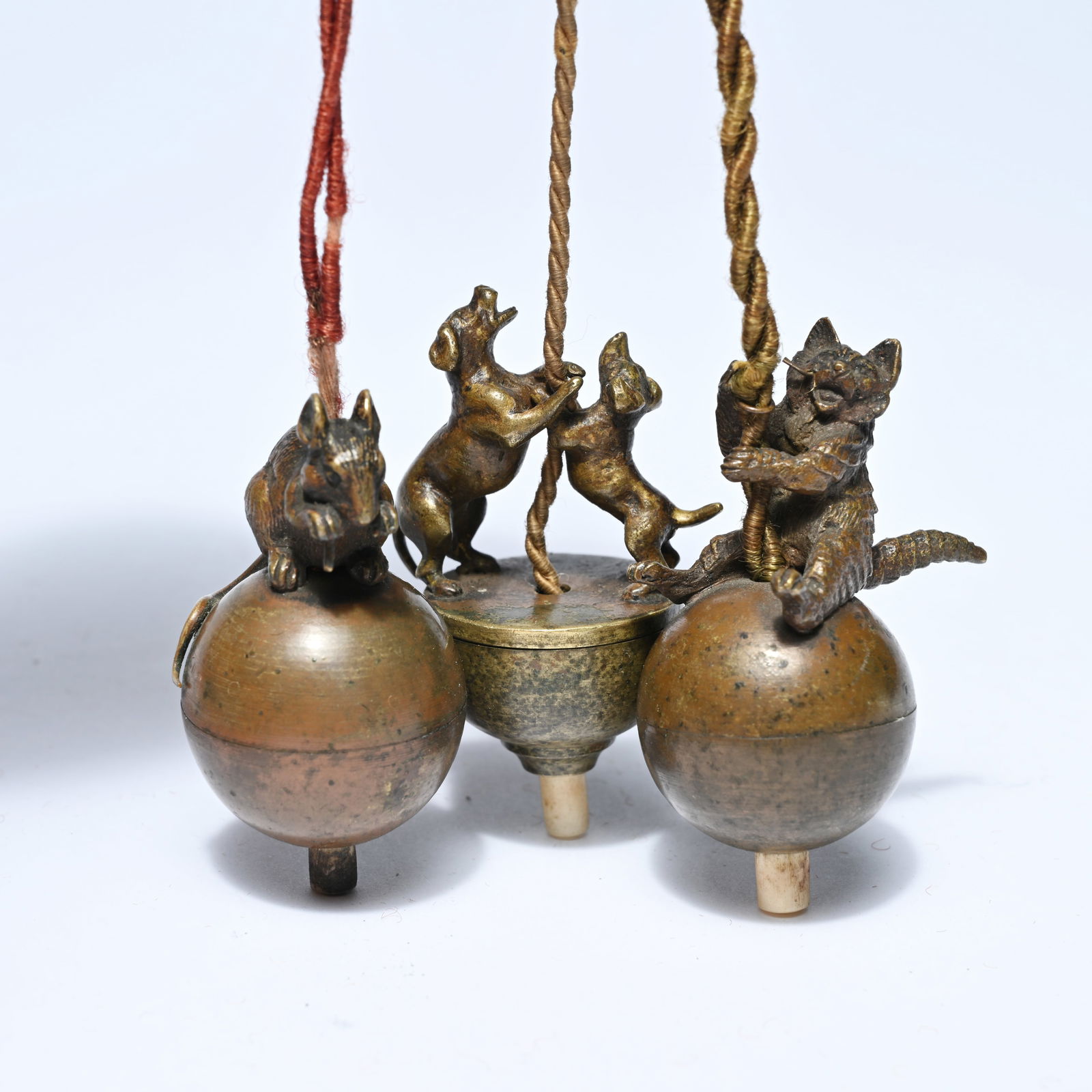 3 parlour bells or butler bells (circa 1900), with animal motifs. Presumably Central Europe (1 of 5)