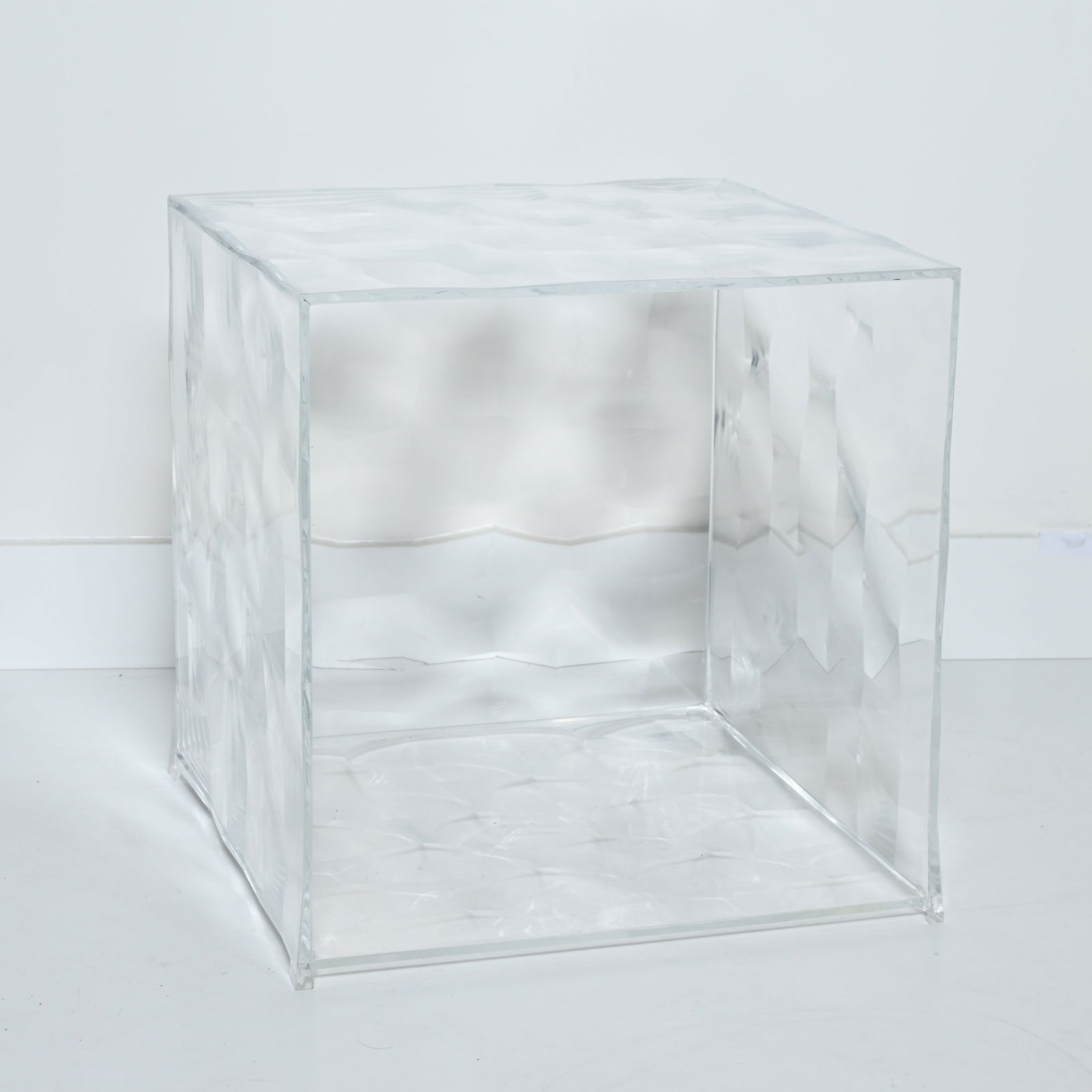 Kartell Optic storage cube, designed by Patrick Jouin, made of transparent PMMA plastic (1 of 5)