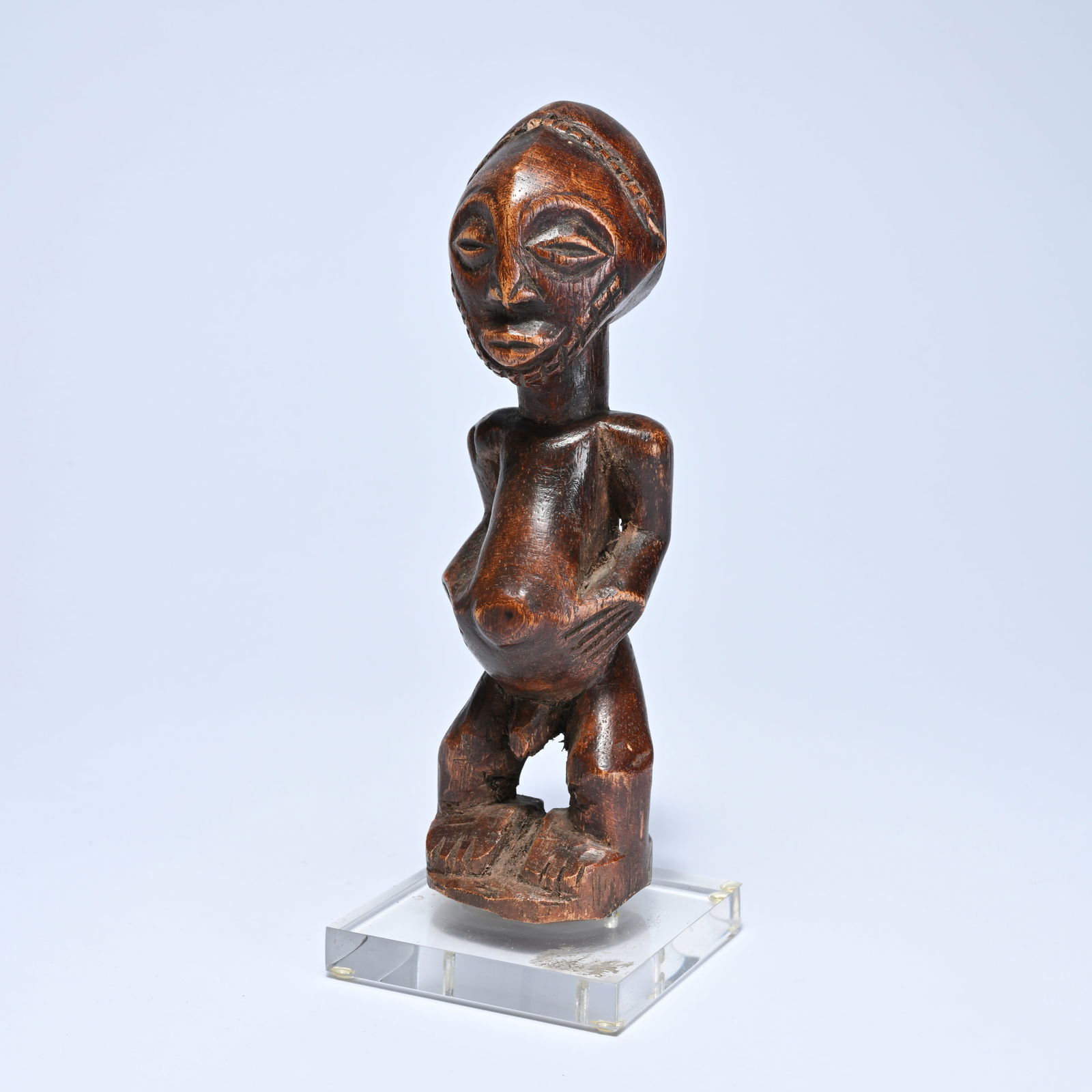 Tribal fertility statue, Yombé (Congo, DR Congo), with beautiful dark brown patina, circa 1900-1930 (1 of 5)