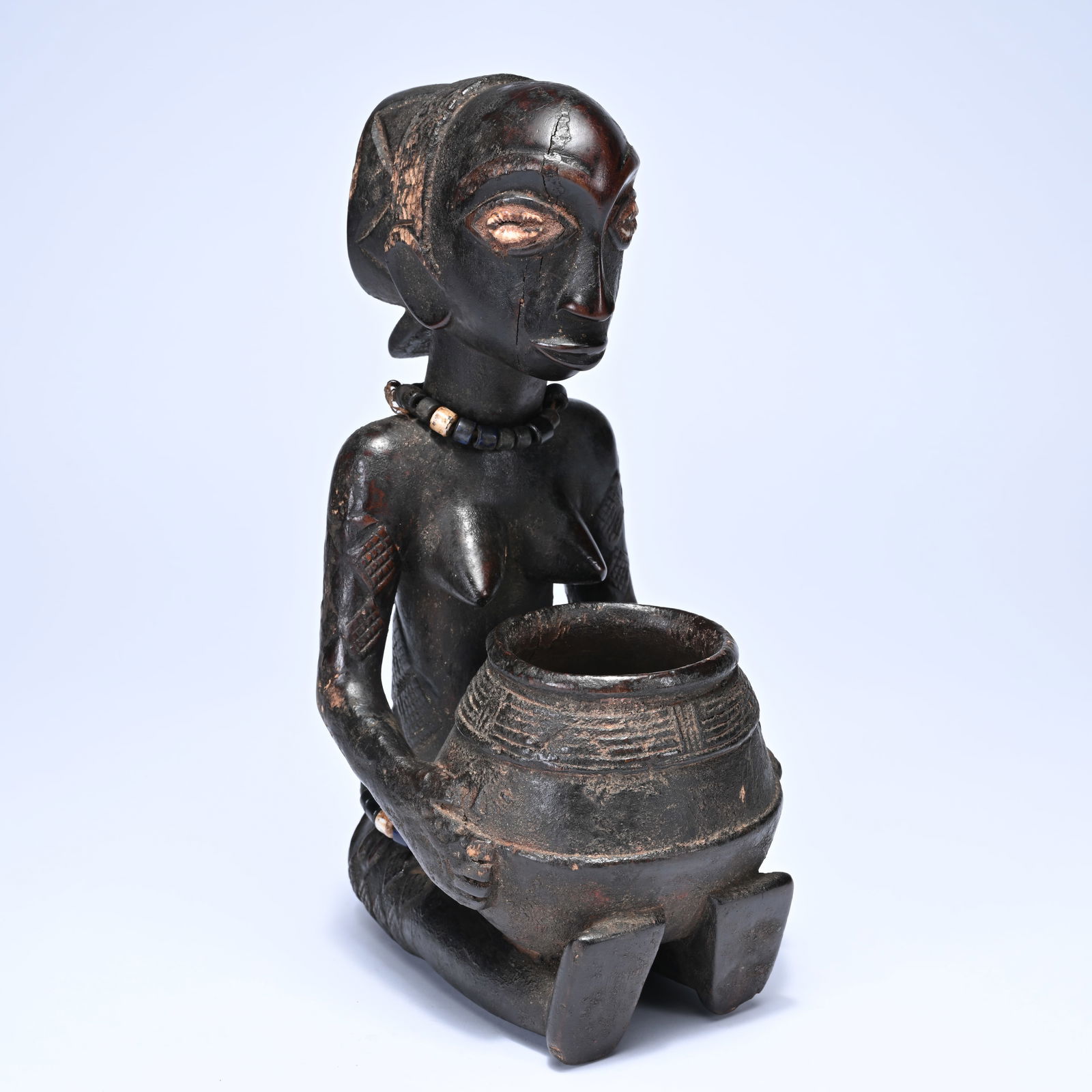 Luba Mboke cup bearer, DRC (1 of 8)