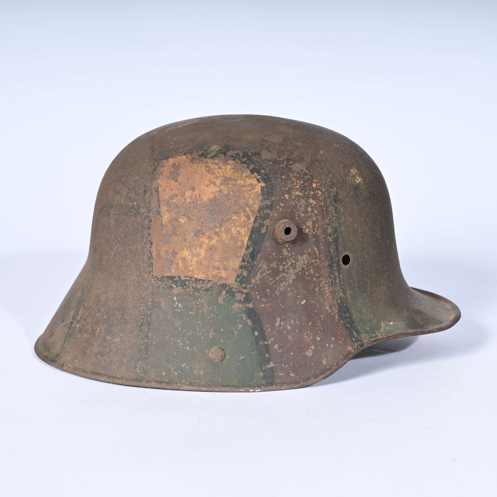 German M16/M17 Stahlhelm, World War I, with original multicolor camouflage paintwork from circa 1918 (1 of 8)