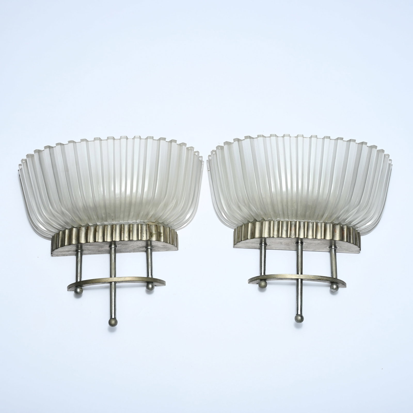 Pair of Art Deco wall hangings in ribbed glass and metal, 1940s-1950s (1 of 6)