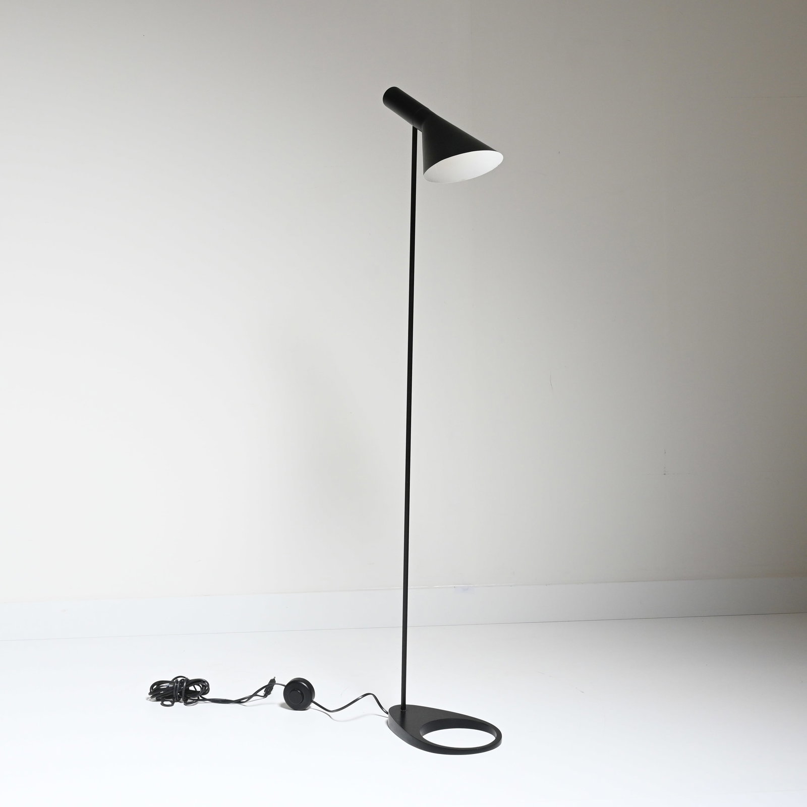 AJ floor lamp, designed by Arne Jacobsen in 1957 for the SAS Royal Hotel in Copenhagen (1 of 5)