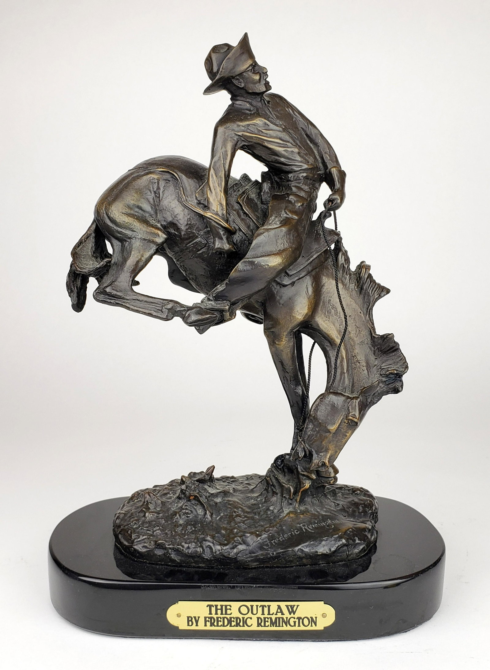 Frederick Remington Bronze Sculpture "The Outlaw" (1 of 4)