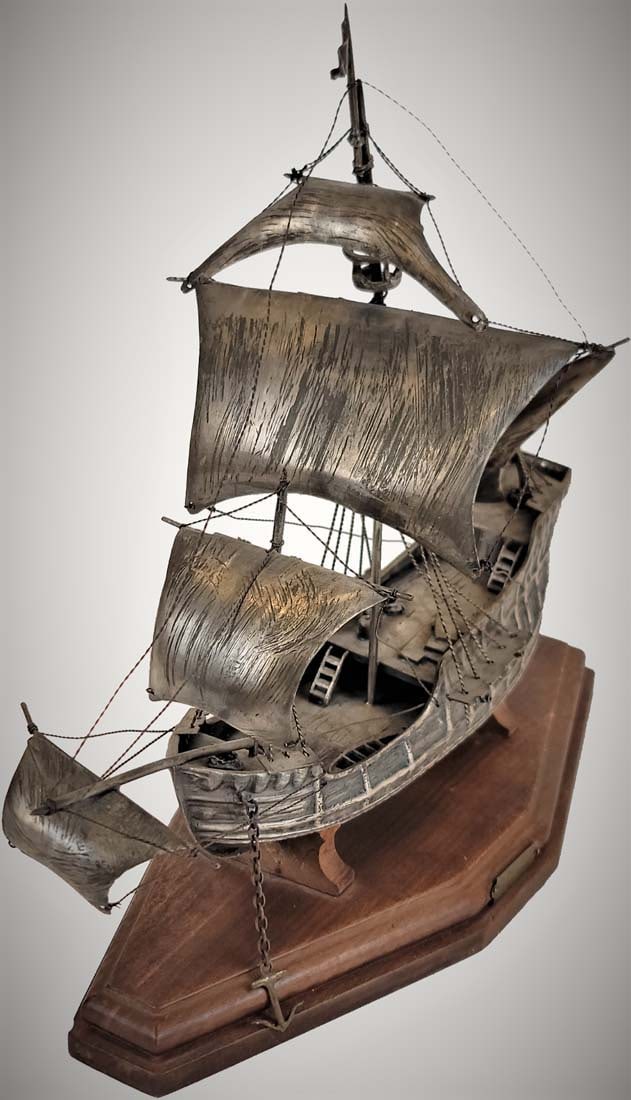 Vintage Silver Plated S.Maria Model Sailboat: Vintage Silver Plated S.Maria Model Sailboat. Base: L 9 3/4 x W 4" Ship: H 10"