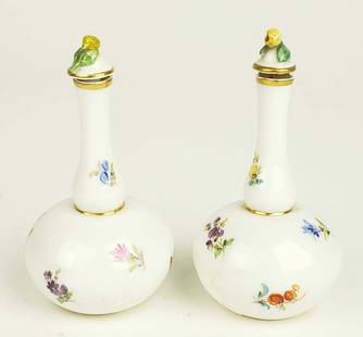 Pair of 19th C. Meissen Porcelain Vases: Pair of 19th C. Meissen Porcelain Vases. They measure H: 3 1/2"