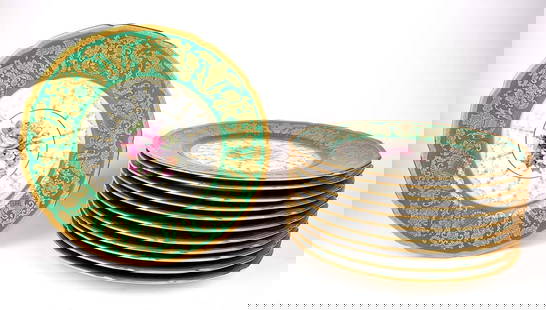 Set of 12 Rosenthal Porcelain Plates: Set of 12 Rosenthal Porcelain Plates. They measure 10 1/2" diameter