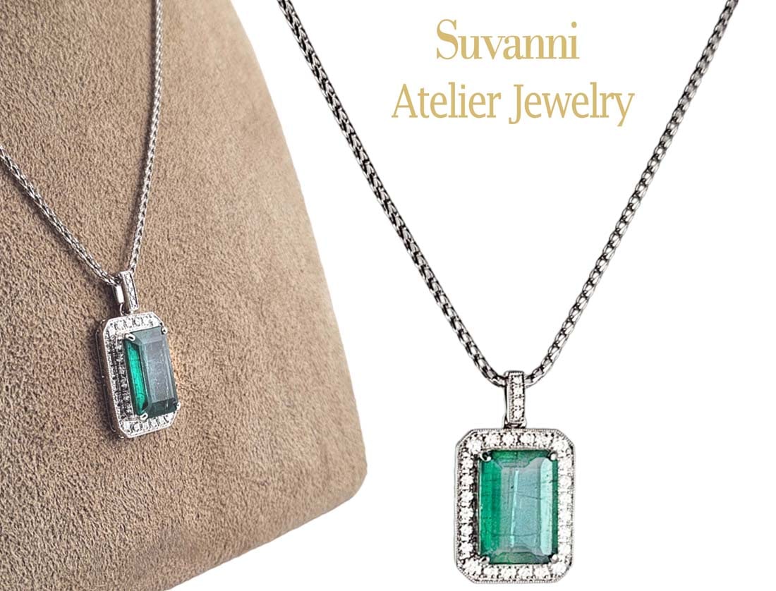 Natural Emerald Pendant 18K White Gold Chain And Setting (1 of 5)